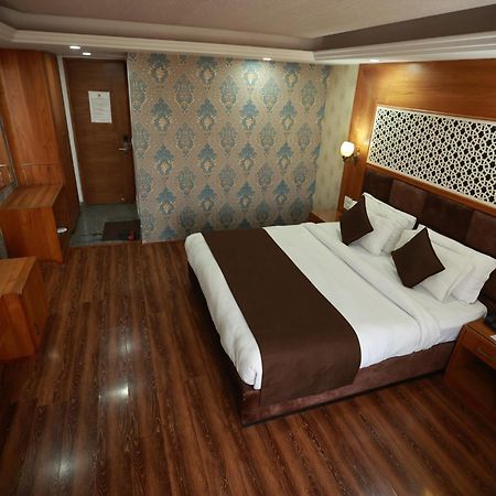 Hotel The Montreal Telbal Экстерьер фото