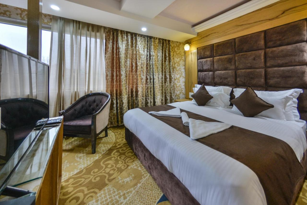 Hotel The Montreal Telbal Экстерьер фото
