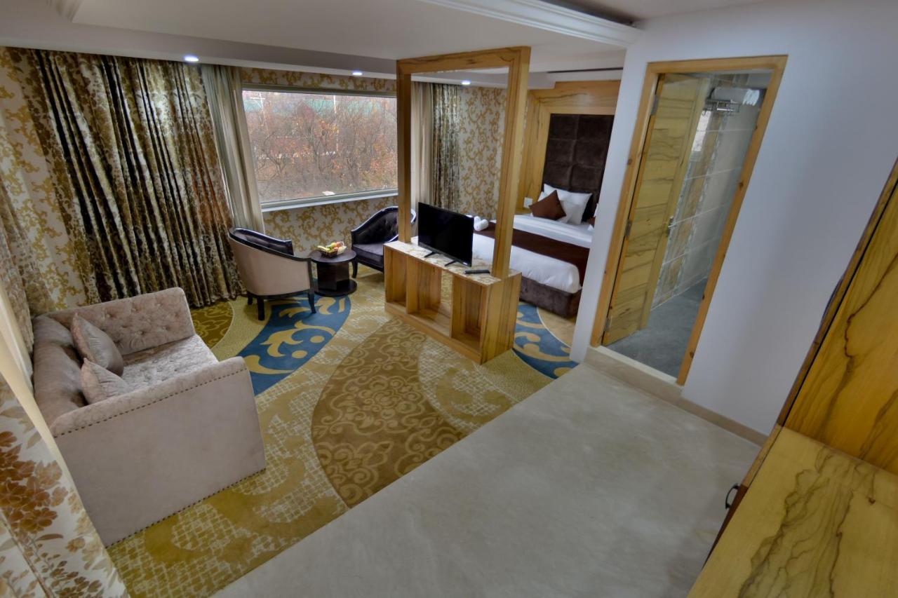 Hotel The Montreal Telbal Экстерьер фото