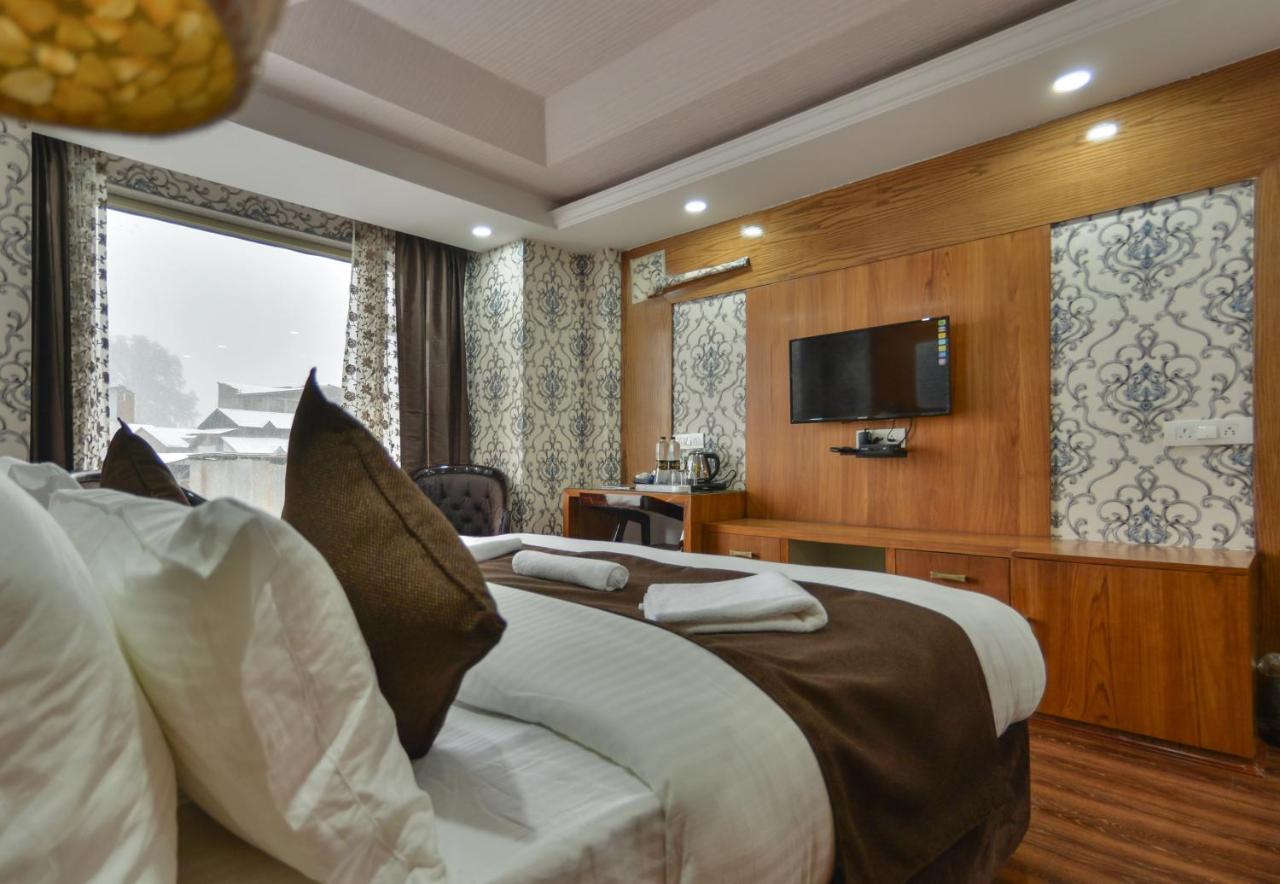 Hotel The Montreal Telbal Экстерьер фото