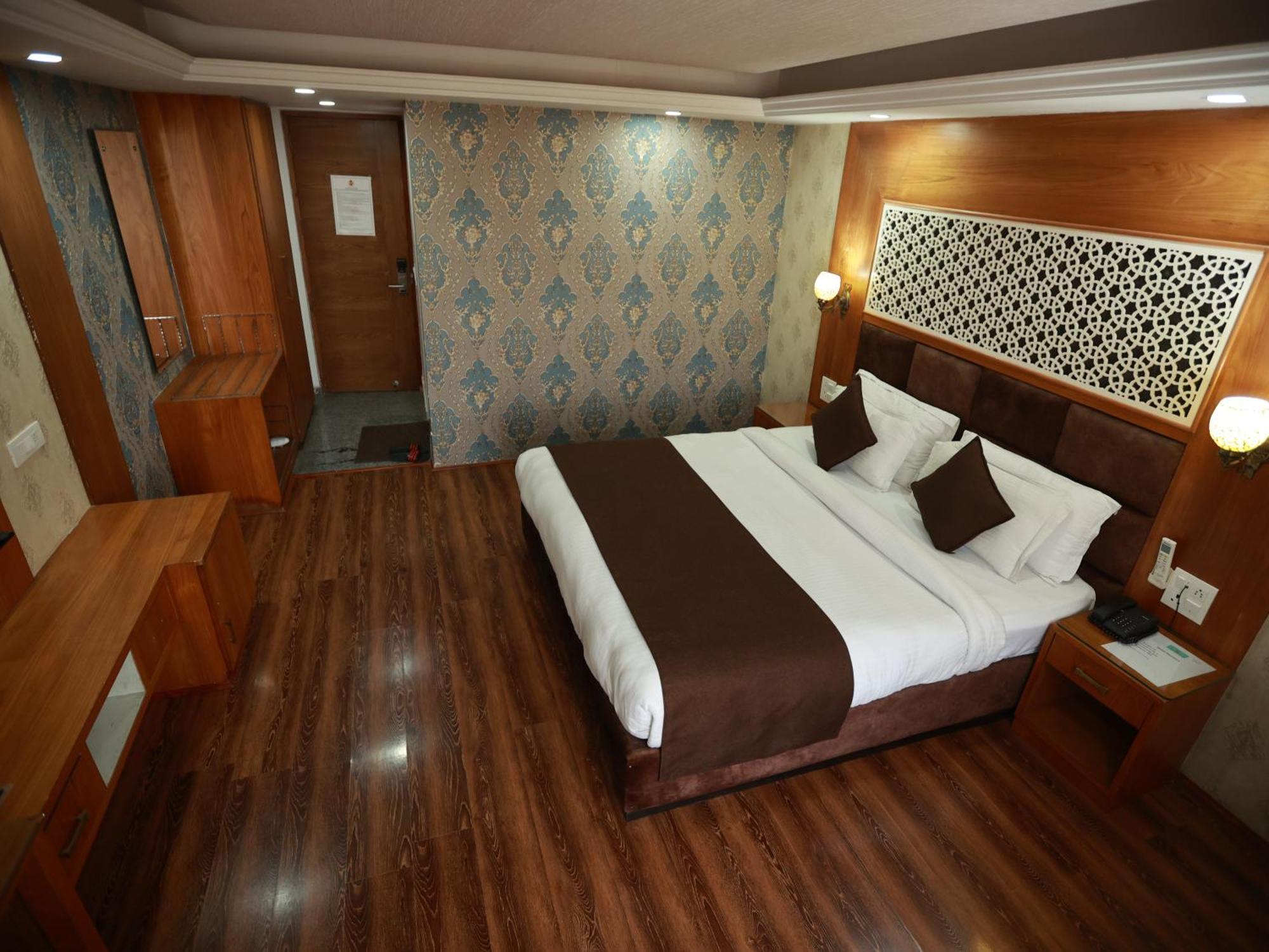 Hotel The Montreal Telbal Экстерьер фото