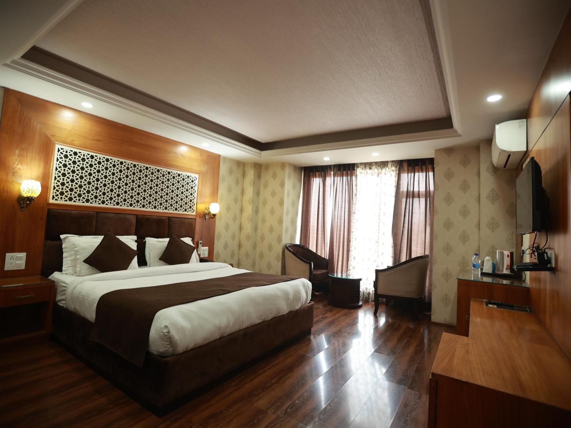 Hotel The Montreal Telbal Экстерьер фото